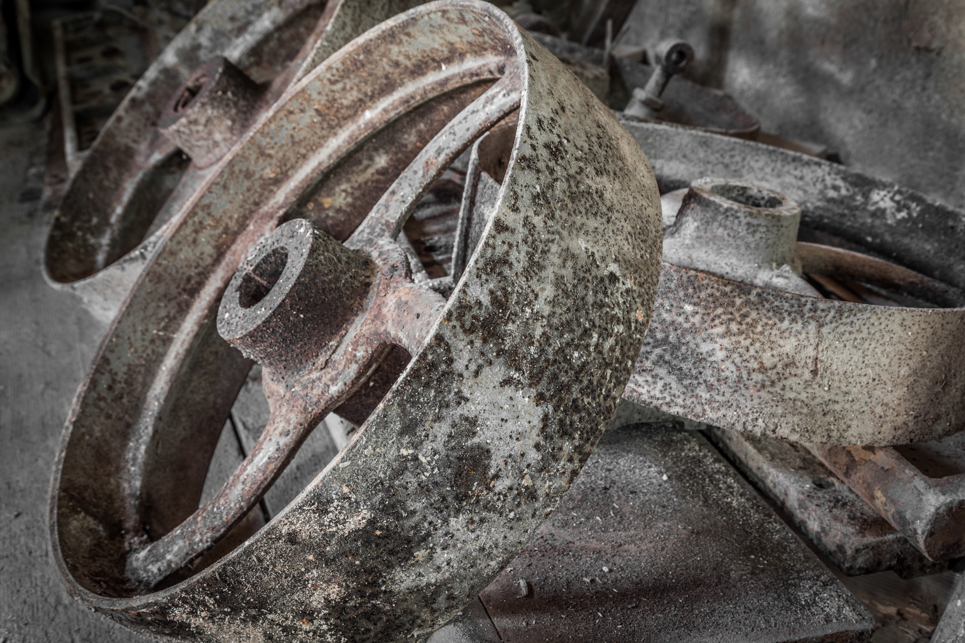 Urban Exploration - Tanning Factory - Spare Wheels