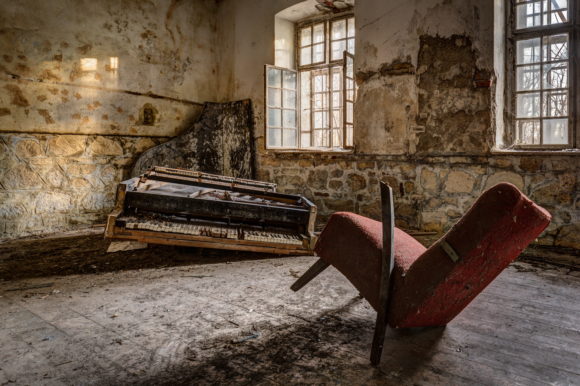 Urban Exploration - Grand Piano Weaving Mill - Chamber Music