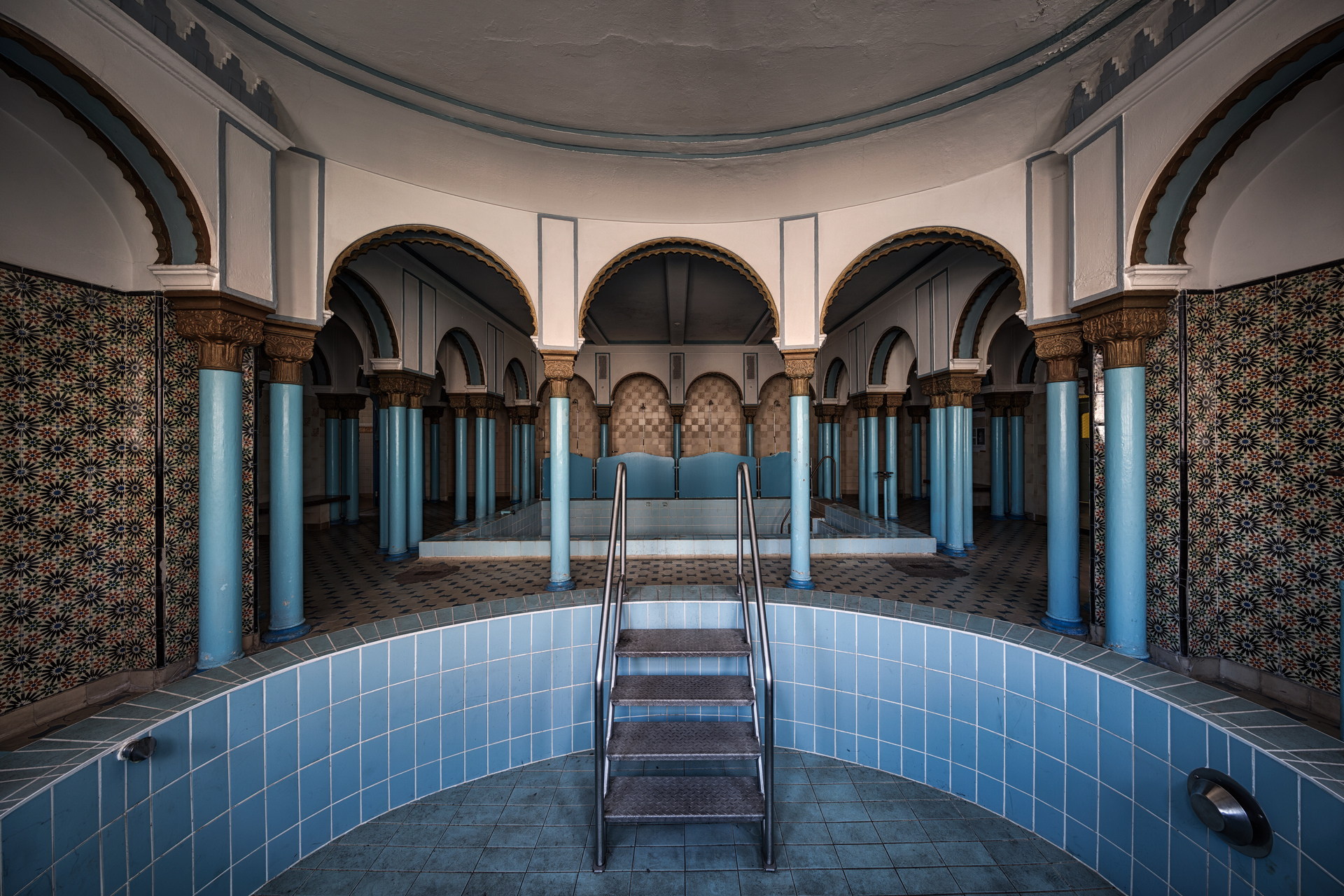 Urban Exploration - The Oriental Spa - Cold Water
